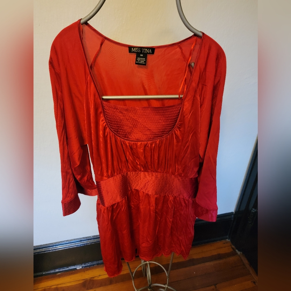Miss Tina By Tina Knowles Red Silky Blouse Top Women's xs Extra Small